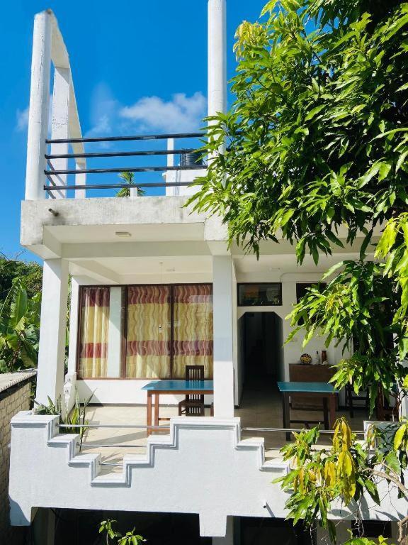 New Sandaruvilla Weligama Luaran gambar
